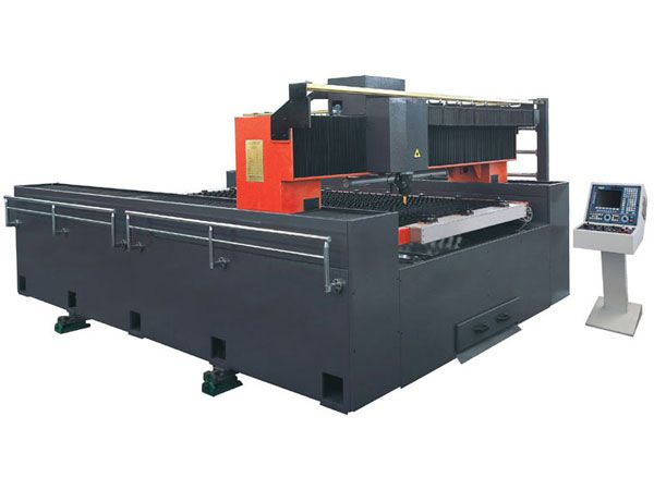 Maquina cortadora de metal laser CNC